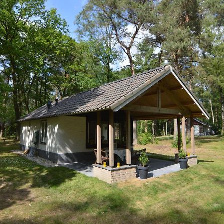Detached Bungalow With Lovely Covered Terrace In A Nature Rich Holiday Park Stramproy ภายนอก รูปภาพ